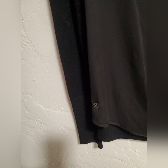 Lululemon Athletica Classic Black Knit Top - Picture 9 of 9